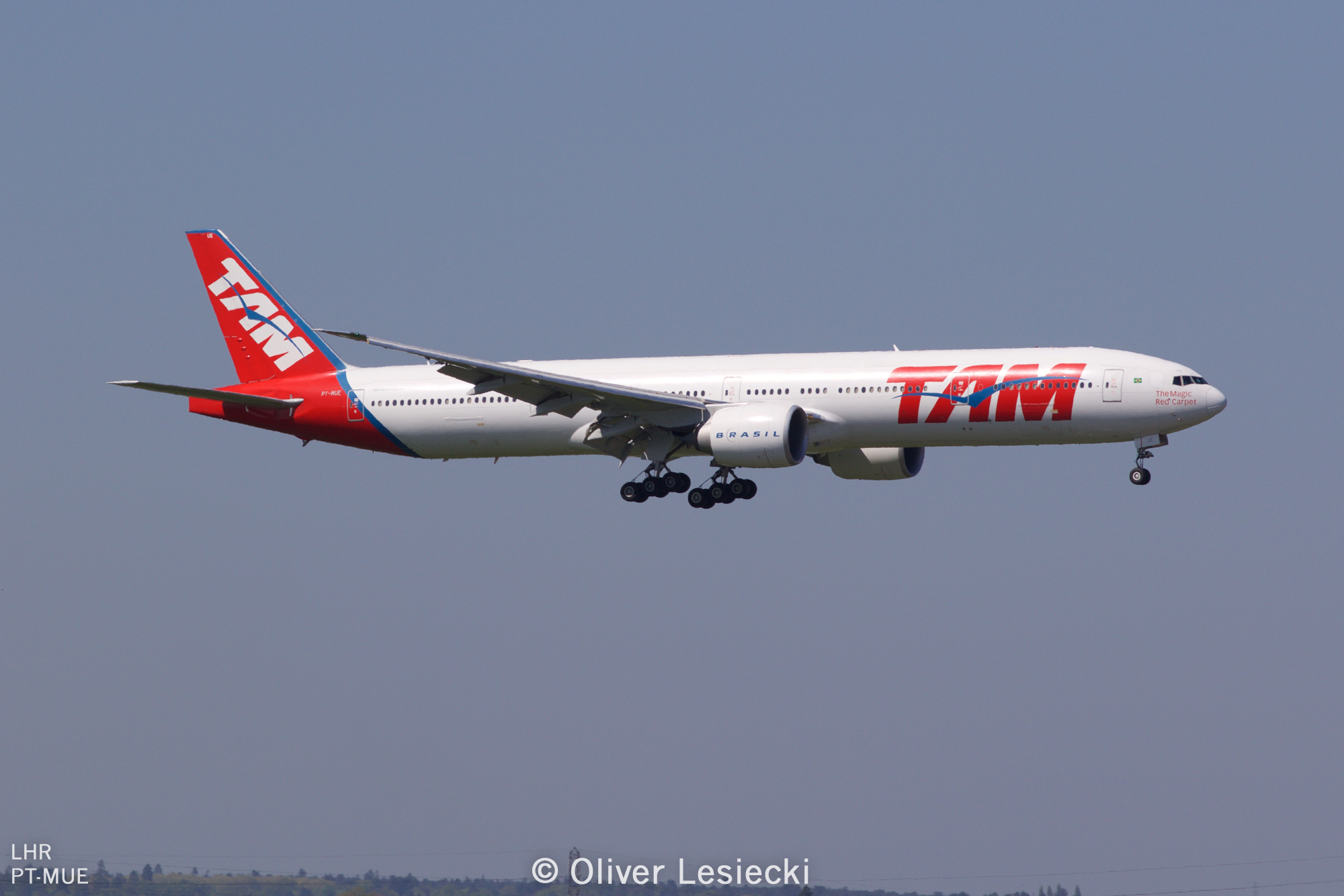 X_LATAM_B777_PTMUE_01_LHR_050518